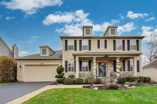 379 Fountain Ave, Elgin, IL 60124 - Photo 1