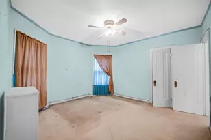 7652 S Cornell Ave, Chicago, IL 60649 - Photo 9