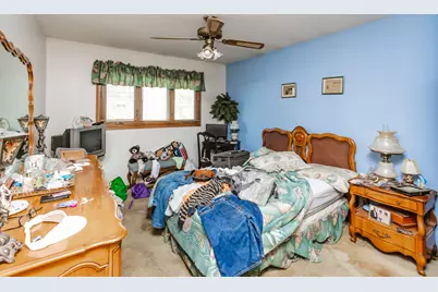 5804 S Kenton Avenue, Chicago, IL 60629 - Photo 11