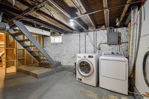 1045 Grand Blvd, Aurora, IL 60505 - Photo 17