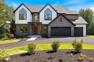 1519 Foothill Dr, Wheaton, IL 60189 - Photo 1