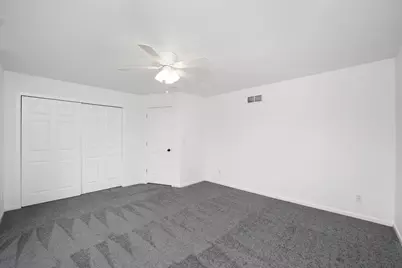 105 Constitution Drive, Poplar Grove, IL 61065 - Photo 17