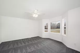 105 Constitution Dr, Poplar Grove, IL 61065 - Photo 15