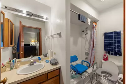 5700 Saint Charles Road, Berkeley, IL 60163 - Photo 9