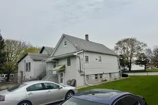 445 State St, Calumet City, IL 60409 - Photo 3