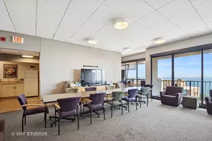 3150 N Sheridan Rd, Chicago, IL 60657 - Photo 23