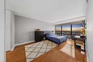 3150 N Sheridan Rd, Chicago, IL 60657 - Photo 15