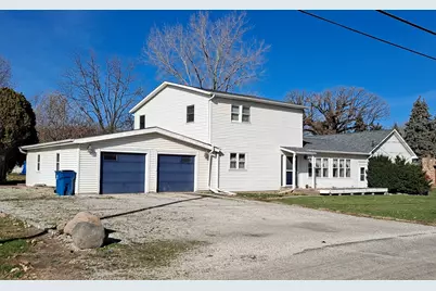 2585 E 450th Road, Oglesby, IL 61348 - Photo 1