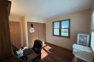 807 Village Ln, Sterling, IL 61081 - Photo 13