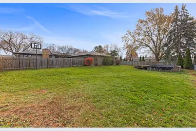 10501 Cindy Jo Avenue, Huntley, IL 60142 - Photo 25