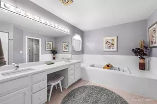 519 Shagbark Dr, Elgin, IL 60123 - Photo 21