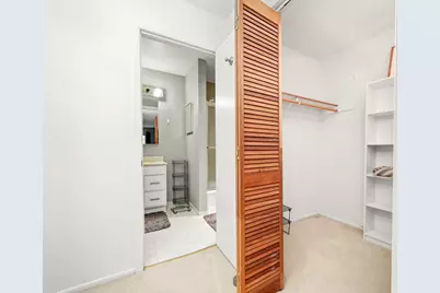 1926 Prairie Square #210B, Schaumburg, IL 60173 - Photo 11