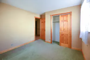 8766 S 83rd Ct, Hickory Hills, IL 60457 - Photo 11