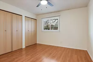 1920 Tracy Dr, Bloomington, IL 61704 - Photo 11