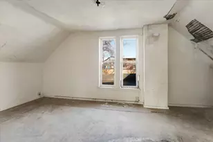 109 W Mulberry St, Bloomington, IL 61701 - Photo 23