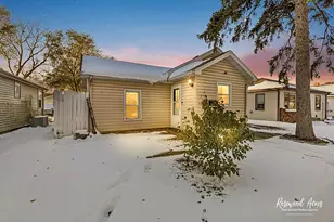 453 S Dearborn Ave, Bradley, IL 60915 - Photo 3