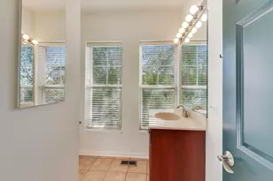 513 Grove Ln, Forest Park, IL 60130 - Photo 27