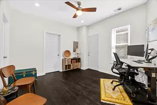 2338 W 18th Pl, Chicago, IL 60608 - Photo 7