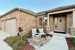 21053 Benjamin Dr, Shorewood, IL 60404 - Photo 3