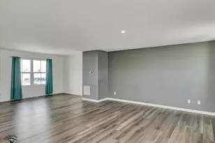 2329 Monarch St, Bourbonnais, IL 60914 - Photo 3