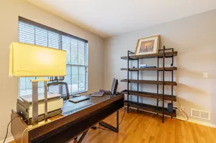 125 N Spruce Ave, Wood Dale, IL 60191 - Photo 9