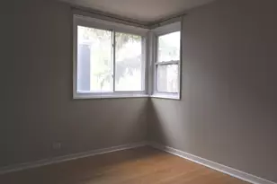 9433 Lincolnwood Dr, Evanston, IL 60203 - Photo 7