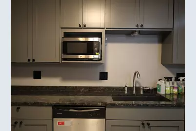 9433 Lincolnwood Drive, Evanston, IL 60203 - Photo 3