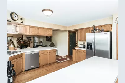 1489 Polo Court, Bartlett, IL 60103 - Photo 3