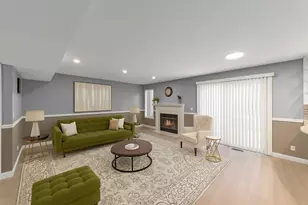 903 Old Oak Cir, Algonquin, IL 60102 - Photo 3