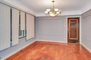 9534 S Bishop St, Chicago, IL 60643 - Photo 5