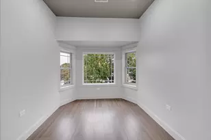 9100 Kenton Ave, Skokie, IL 60076 - Photo 31