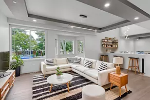 9100 Kenton Ave, Skokie, IL 60076 - Photo 7