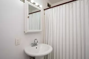 1401 E 55th St, Chicago, IL 60615 - Photo 5