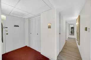 521 Coventry Ln, Crystal Lake, IL 60014 - Photo 13