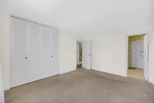 521 Coventry Ln, Crystal Lake, IL 60014 - Photo 9