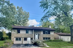 6623 Patton Dr, Woodridge, IL 60517 - Photo 21