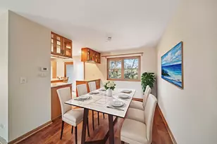 6623 Patton Dr, Woodridge, IL 60517 - Photo 5