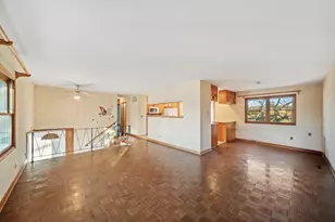 6623 Patton Dr, Woodridge, IL 60517 - Photo 7