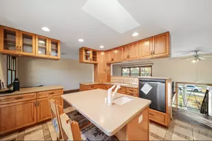 6623 Patton Dr, Woodridge, IL 60517 - Photo 3