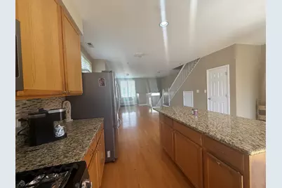 183 N East River Road #C1, Des Plaines, IL 60016 - Photo 9