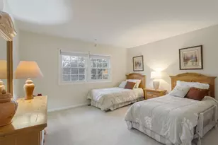 2407 N Hickory Ln, Arlington Heights, IL 60004 - Photo 15