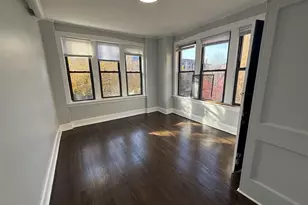 1030 E Hyde Park Blvd, Chicago, IL 60615 - Photo 5