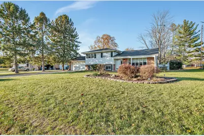 24055 S Lakeview Drive, Minooka, IL 60447 - Photo 3