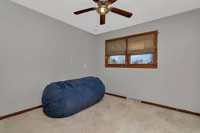 24055 S Lakeview Drive, Minooka, IL 60447 - Photo 17