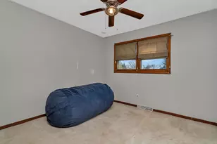 24055 S Lakeview Dr, Minooka, IL 60447 - Photo 17