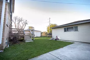 7916 McVicker Ave, Burbank, IL 60459 - Photo 21