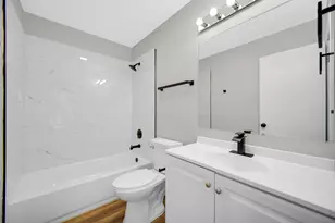 2205 Rossiter Pkwy, Plainfield, IL 60586 - Photo 19