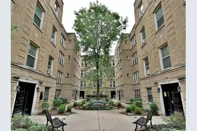 217A Washington Boulevard #2E, Oak Park, IL 60302 - Photo 1