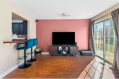 737 W Happfield Drive, Arlington Heights, IL 60004 - Photo 13