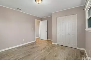 2217 20th St, Zion, IL 60099 - Photo 9